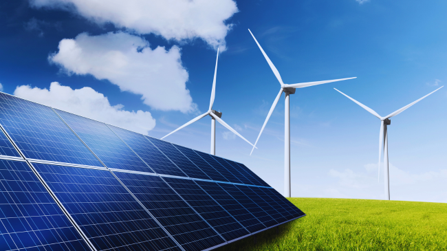 Energjia e erës dhe diellit tejkalon përdorimin e lëndëve djegëse në BE