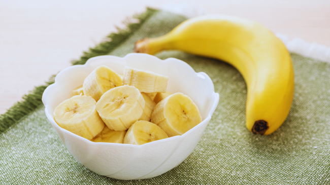 A hani banane çdo ditë? Ja çfarë i bëjnë ato trupit tuaj