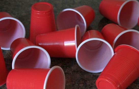 Turqia drejt ndalimit të plastikës njëpërdorimëshe