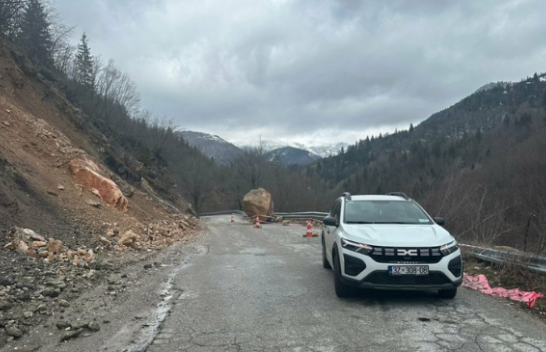 MIT ndërhyn në rrugën Pejë–Rugovë, qarkullimi nën kontroll