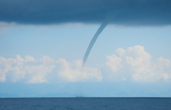 Ksamil – Fenomen i rrallë atmosferik mbi det