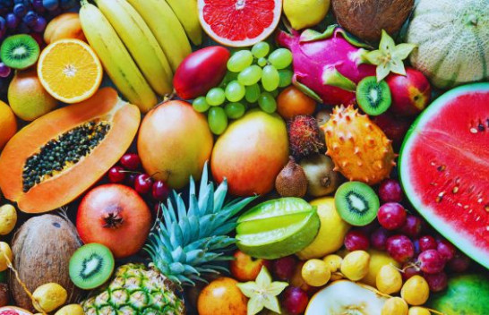 Këto pesë fruta mund të ndihmojnë në kontrollin e tensionit të gjakut