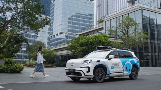 Automjetet robotike autonome kineze po vijnë në Evropë
