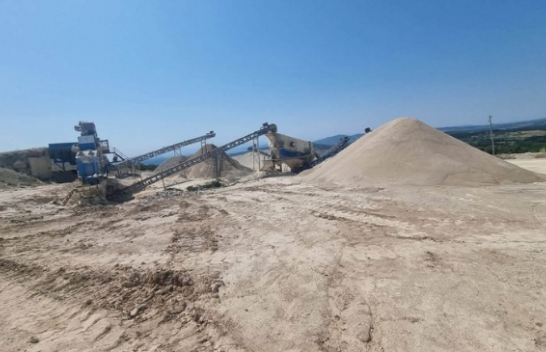 Aksion kundër gurthyesve ilegalë, ndalen punimet në 9 prej tyre