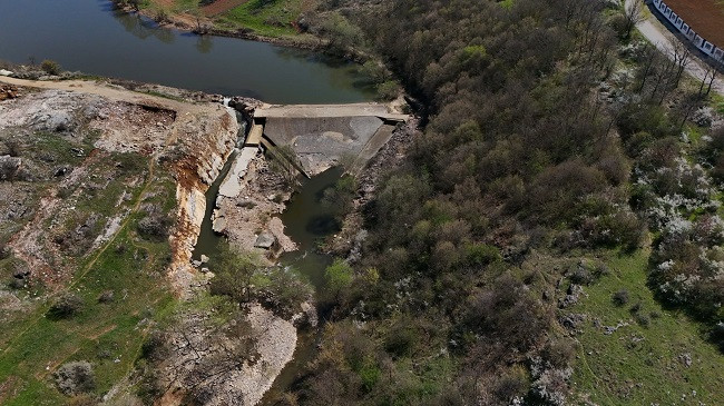 Nis heqja e digës së Mirushës, rikthehet rrjedha e lirë e lumit